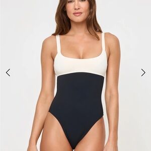 L*Space Descanso One-Piece Swimsuit NWT size M